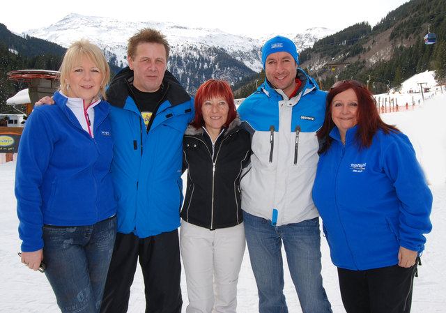v.l.  Top Flight Geschäftsführerin Carmel O´ Reilly, Moderator Ian Dempsky,Projektbetreuerin Hermine Mortsch von der GTG,GTG GF Martin Zeppezauer und Aileen Eglinton (Organisatorin).