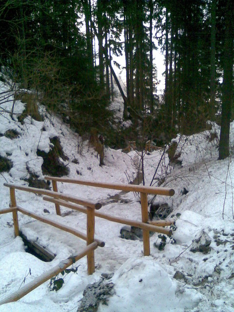 Vereister Aufstiegsweg zur Schwarzen Muttergottes