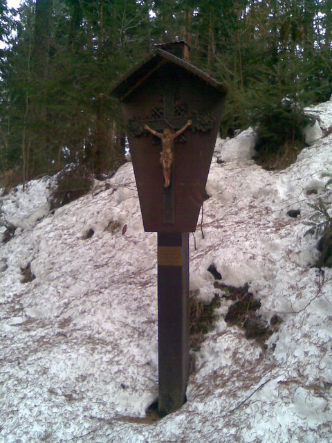 Wegkreuz beim Steilaufstieg zur Schwarzen Muttergottes