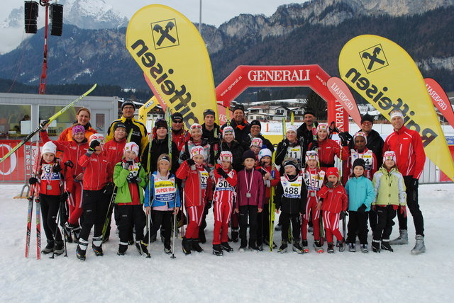 Der Skiclub Leutasch nahm unlängst mit 22 Kindern und einigen Betreuern am Koasalauf teil. Sie sind bereit für das Heimrennen!