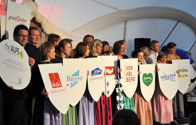 Die namhaften Regionen waren im TirolBerg vertreten und präsentierten ihre Highlights. | Foto: Tirol Werbung