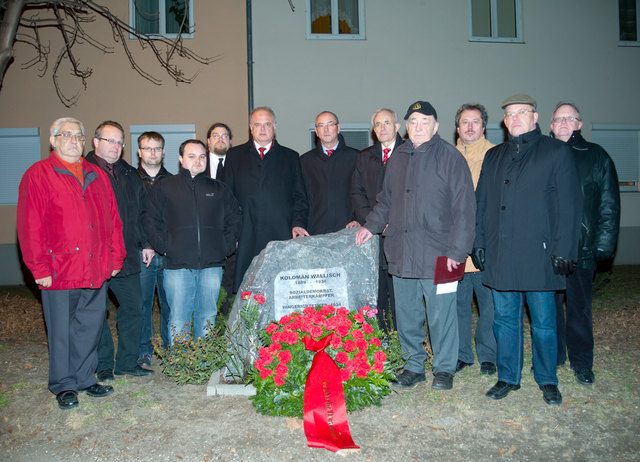 GR Anton Birkner, GGR Andreas Schnitzler (Mühldorf), GR Uwe Kaupper (Mühldorf), Mag. Klaus Bergmaier (Bezirksvorsitzender der Sozialdemokratischen Freiheitskämpfer), Vize-Bgm. Prim. Dr. Reinhard Resch, Abg. z. NR Ewald Sacher, GR Karl Haselbacher, Abg.z.N