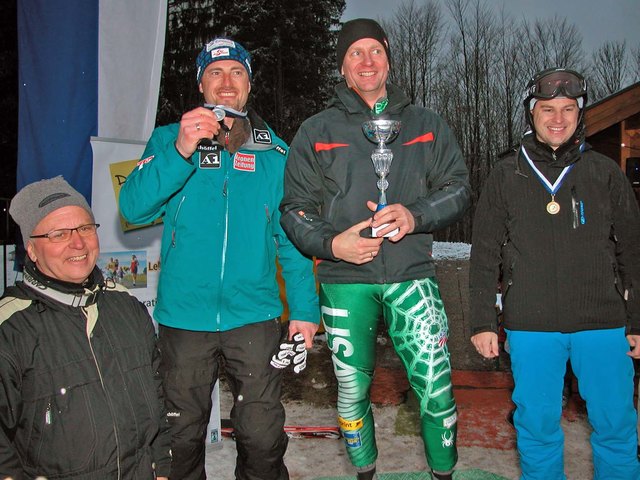 Die Sieger der Klasse AK I mit dem Stadtmeister Thomas Spacil