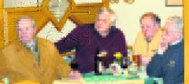 FF-Kommandant Georg Spendier (2. v. l.) fragte nach der Zukunft der VS St. Egyden.