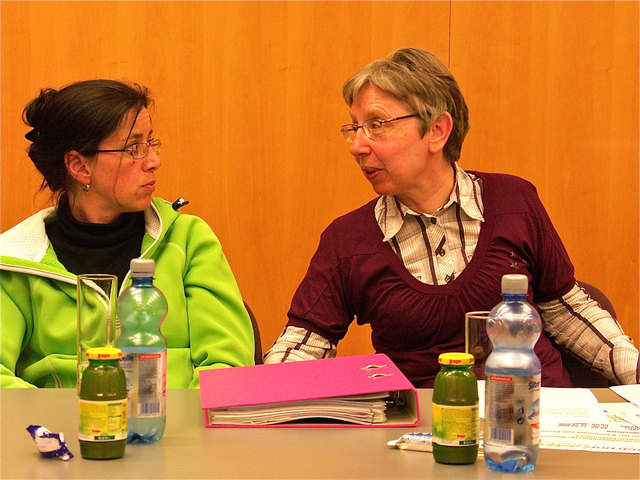 GF Petra Widmann (li) und Obfrau Sr. Judit Nötstaller