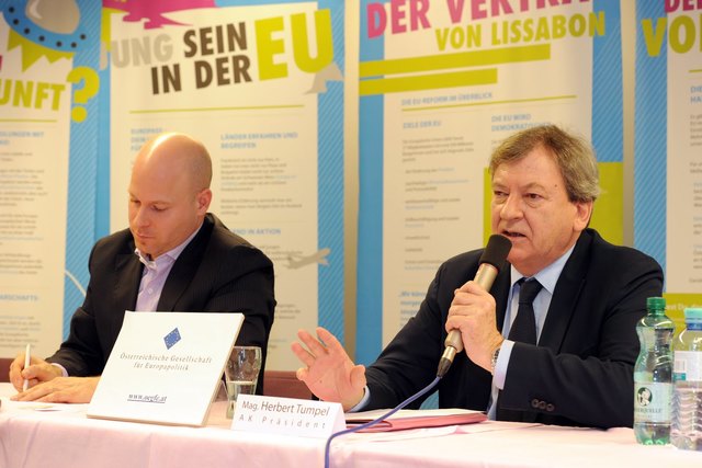 Herbert Tumpel (r.) legte sich redetechnisch ins Zeug. | Foto: Alice Schnür