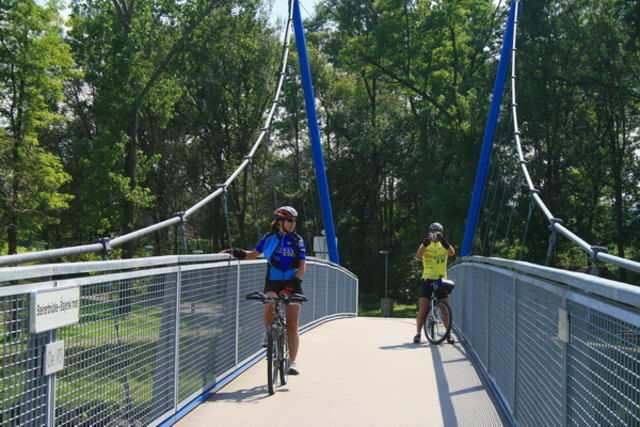 Auch Slowenien – die Radbrücke Donnersdorf/Halbenrain ist ein Verbindungselement – wird in die Entwicklung der Raddestination Radkersburg eingebunden.