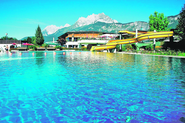 In der Badewelt in St. Johann stehen Sanierungsmaßnahmen am Programm. | Foto: KAM/Badewelt