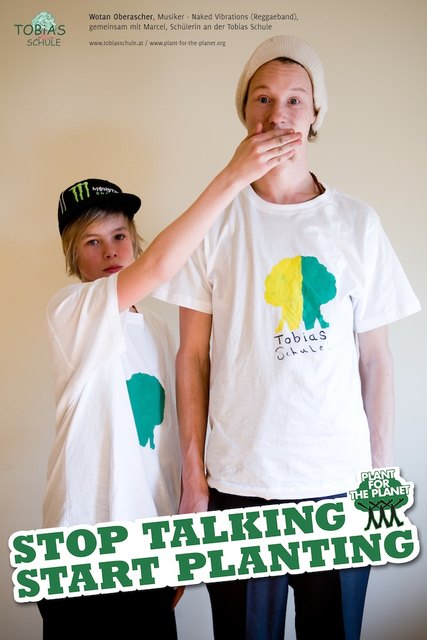 Kampagnen-Foto: Wotan Oberascher (Musiker) auf dem Bild mit Marcel (Schüler an der Tobias Schule) unterstützt die Kampagne