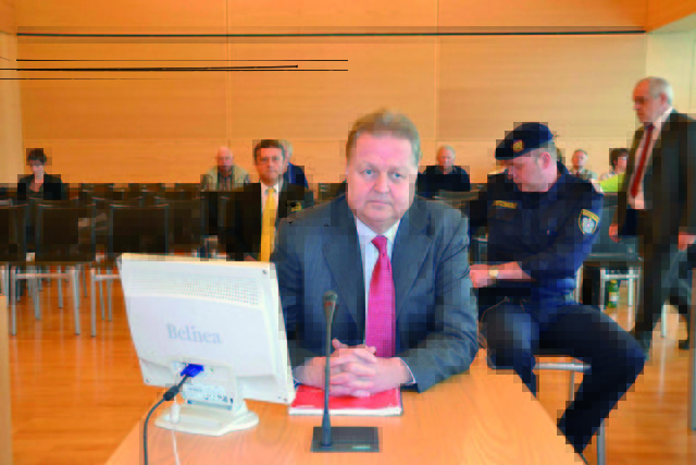 Am Montag dieser Woche sagte Wolfgang Auer-Welsbach in Leoben aus; Hans Linz (li.) legte ein Geständnis ab.