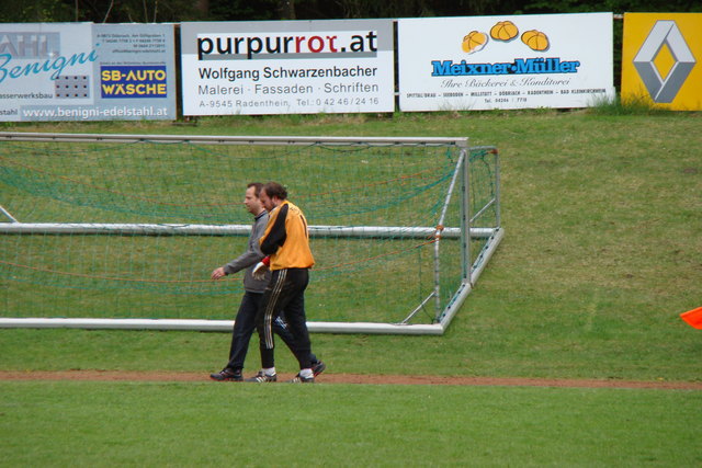 uh, das tut bestimmt weh......