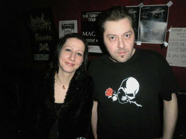 "Der Viper Room ist ein guter Ersatz für das U 96", findet DJ Alex (im Bild mit Julia).
