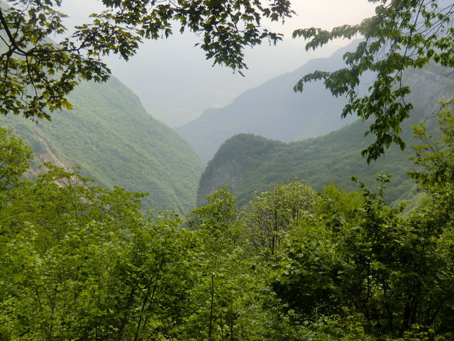 Und jetzt einige Bilder von der Abfahrt vom Monte Baldo nach Avio....