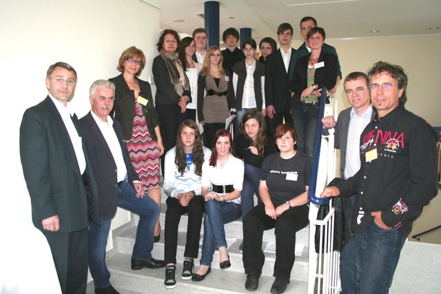 Das Organisatorenteam von mittelburgenland aktiv mit den SchülerInnen der HAK Oberpullendorf.