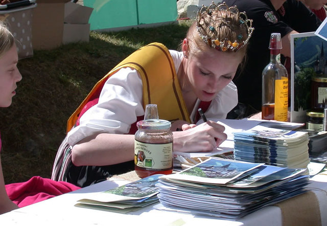 Autogrammstunde am Infostand