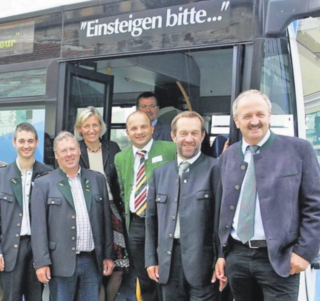 „Einsteigen bitte“ sollte es schon ab Sommer für eine neue Buslinie von Feldbach nach Bad Radkersburg und Mureck heißen – Verschiebung auf Herbst. Fotos: WOCHE