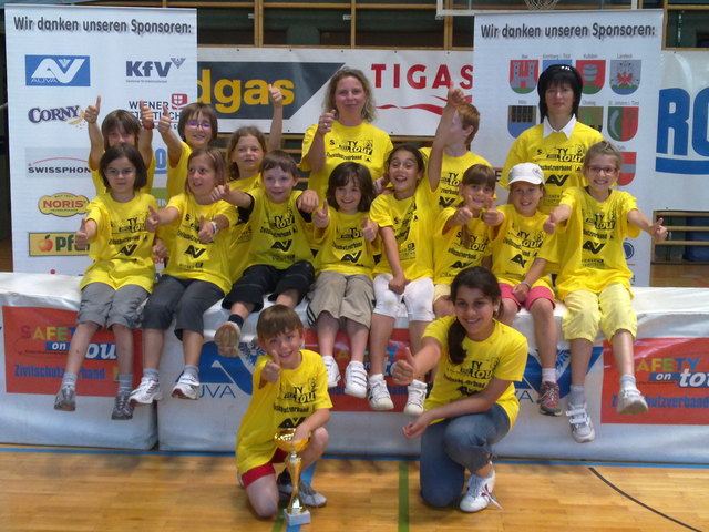 ie SiegerInnen der Kindersicherheitsolympiade der VS Mötz | Foto: Land Tirol