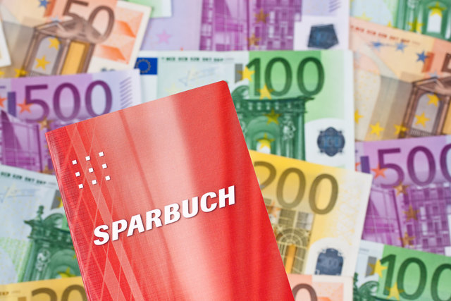 Die Spareinlagen sind zum ersten Mal seit Langem rückläufig. | Foto: *Bilderbox