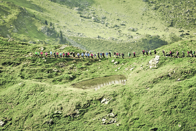 Einzigartige Wandererlebnisse, wie hier am Grat zum Spieleckkogel, gehören zur 24-Stunden-Wanderung dazu. | Foto: Medienpark/Gratt