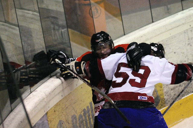Zeller Oldies gegen die Heartbreakers Winnipeg (CAN) © Eric Fahrner