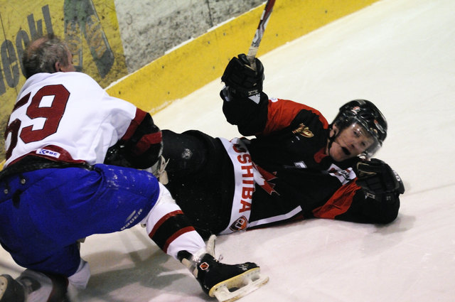 Zeller Oldies gegen die Heartbreakers Winnipeg (CAN) © Eric Fahrner