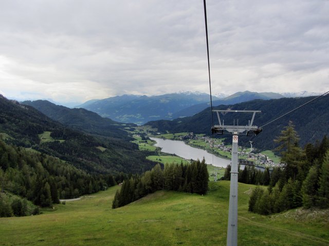 von nun an gings wieder  bergab..die Wolken haben sich verdichtet..ab nach Hause
