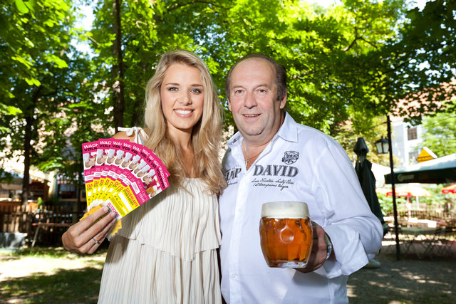 Miss Austria 2006 Tatjana Batinic und Franz Meister freuen sich auf das WACHAUER VOLKSFEST. | Foto: LW, Gerald Lechner