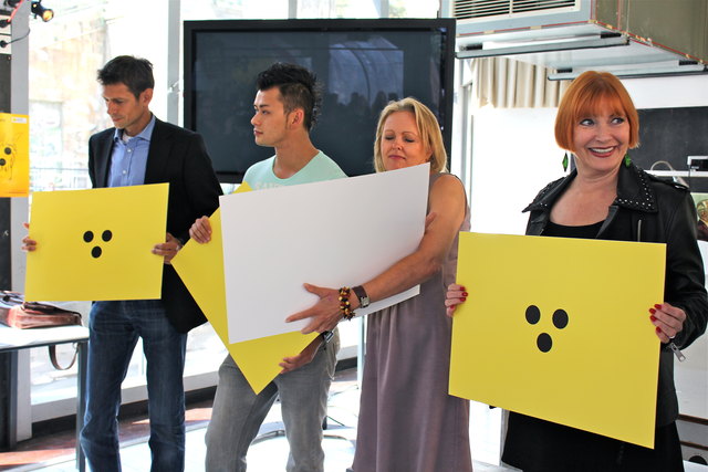 Promis auf die Bühne: Michael Buchleitner, Lukas Plöchl, Hannelore Veit und Chris Lohner.