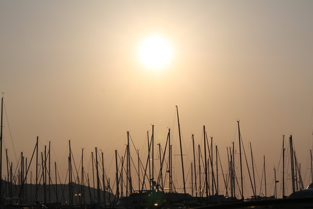 Die Sonne Versinkt Im Jachthafen Von Izola Spittal