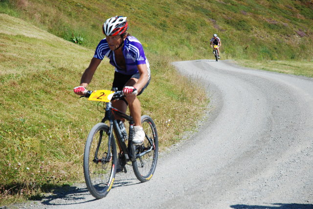 Sieger Reini Woisetschläger, im Hintergrund Hans Peter Obwaller