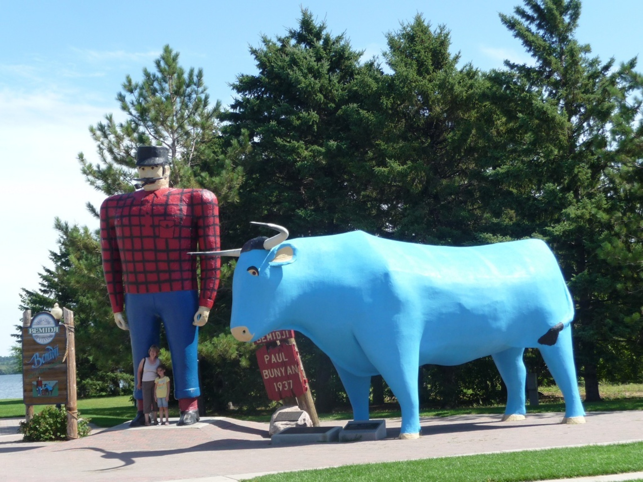 Paul Bunyan Statue in Bemidji, Minnesota Imst