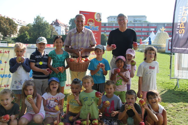 SPÖ-Chef Peter kaiser besuchte mit StR Jürgen Pfeiler SOKIBE in Klagenfurt: "Die Kärntnerinnen und Kärntner brauchen mehr und flexiblere, ganzjährige Betreuungsmöglichkeiten für ihre Kinder!"