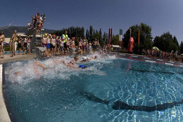 Über 150 Athleten von drei bis 19 Jahren gingen an den Start und kämpften in ihren Klassen um Medaillen. | Foto: RC Figaro Lienz