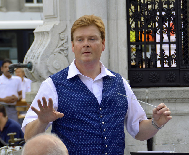 Roman Kyncl "in action" bei der langen Einkaufsnacht in Korneuburg