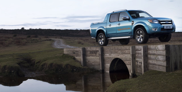 Der Ford Ranger Wildtrak setzt auf hohe Freizeitkompetenz. Neben kompetenter Geländetauglichkeit bietet er auch überraschend hohen Komfort auf der Straße. | Foto: Ford