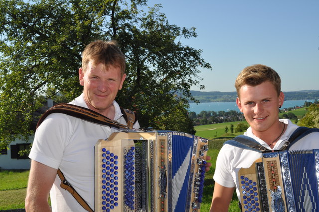 Florian und Daniel in Concert auf der MSC Musica
