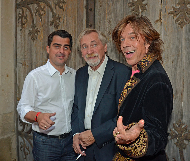 Bürgermeister Christian Gepp, Peter Rapp und Jürgen Drews bei der Facebookparty in Korneuburg