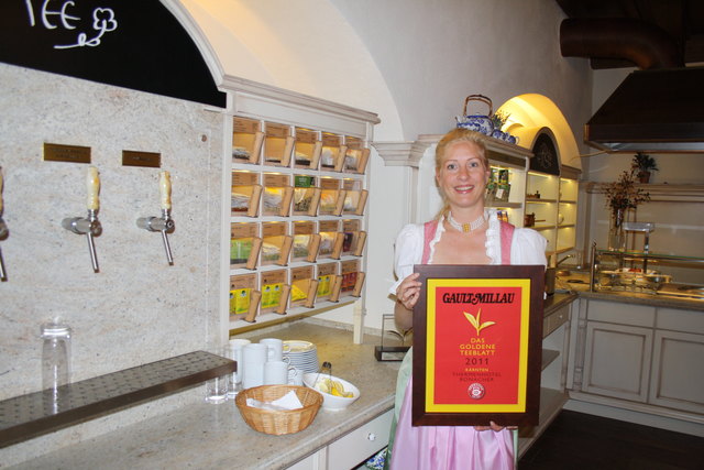 Freut sich über die Auszeichnung: Hotelchefin Simone
Ronacher