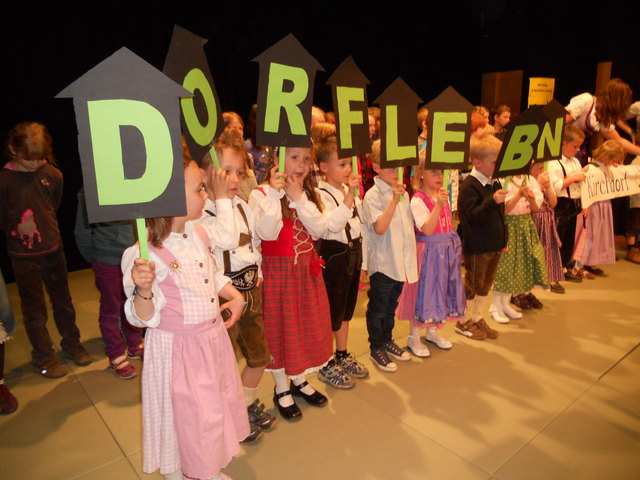 Am Freitag, 4. November wird um 20 Uhr im Dorfsaal Kirchdorf ein Dokumentarfilm über die sehr erfolgreich verlaufene „Woche der Gemeinde“ gezeigt