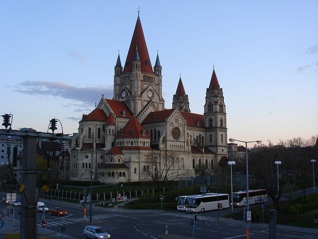 Meine Kirche am Mexikoplatz ^^
