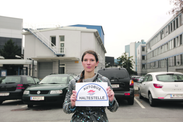 Bus statt Auto: Anja wünscht sich eine Haltestelle für das Boehringer-Werk. | Foto: Payman Sheikh-Rezaei