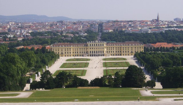 "Schloß Schönbrunn und Umgebung"