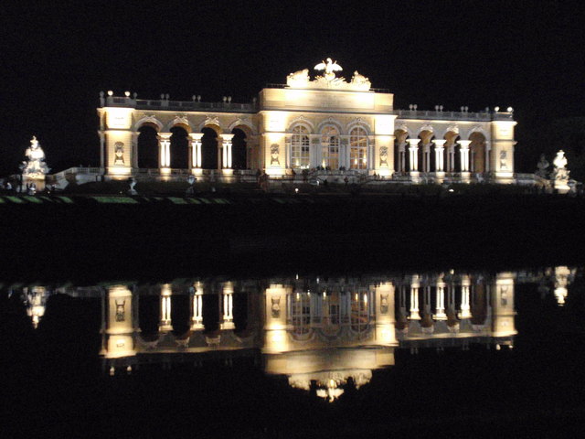 Es wird Nacht in Wien
