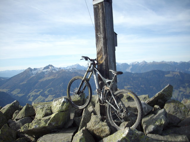 Am Gipfel des Hamberg 2096m