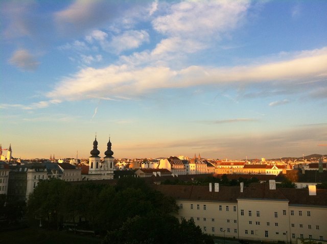 Sonnenaufgang über dem Neunten