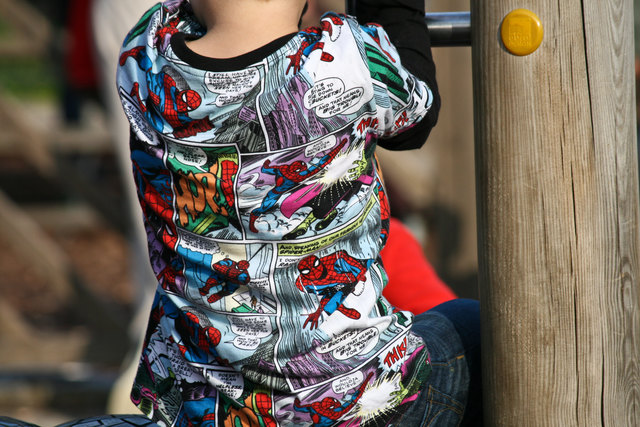 Er trägt eine spannene Geschichte mit sich herum