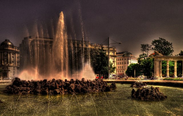 Hochstrahlbrunnen am Schwarzenbergplatz