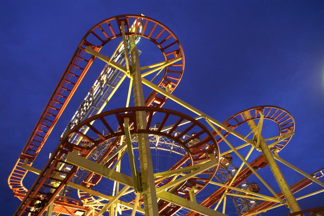 hochschaubahn by night