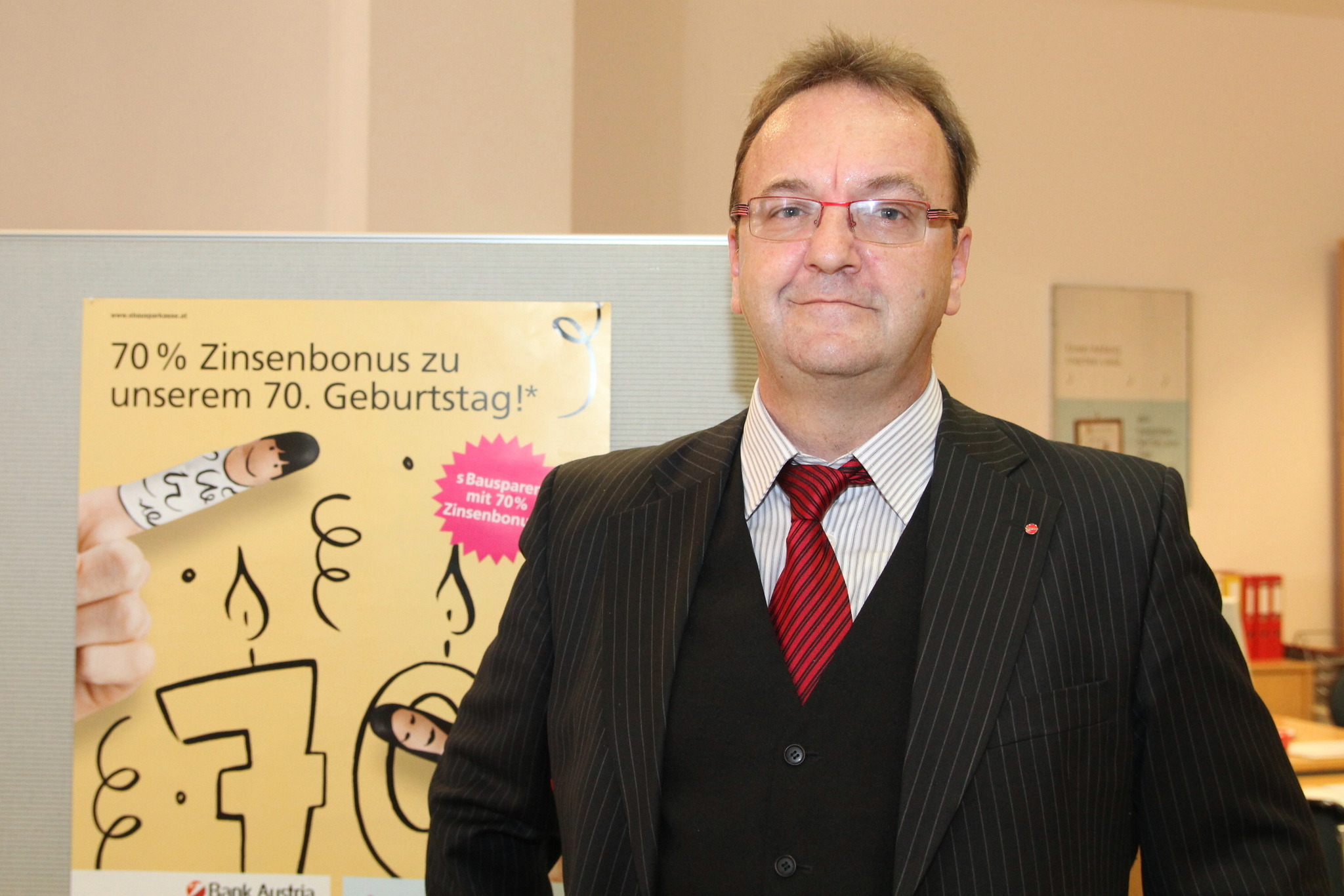 Bank Austria baut aus Wiener Neustadt