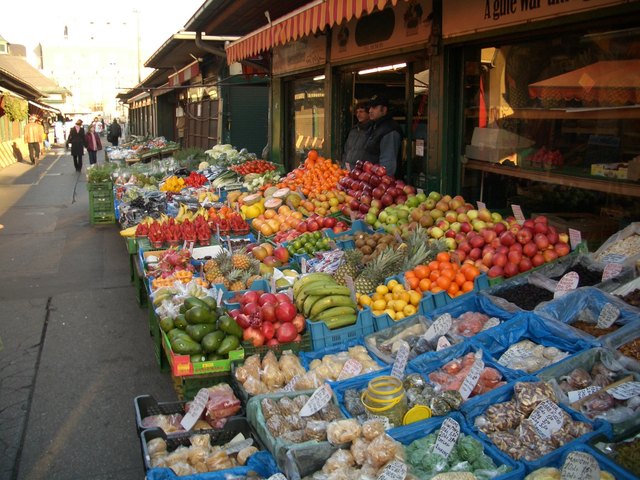 bunte Vielfalt am Naschmarkt